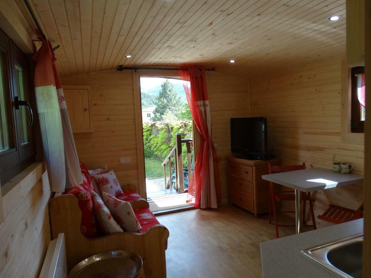 La Roulotte Villa Châtillon-en-Diois Exteriör bild